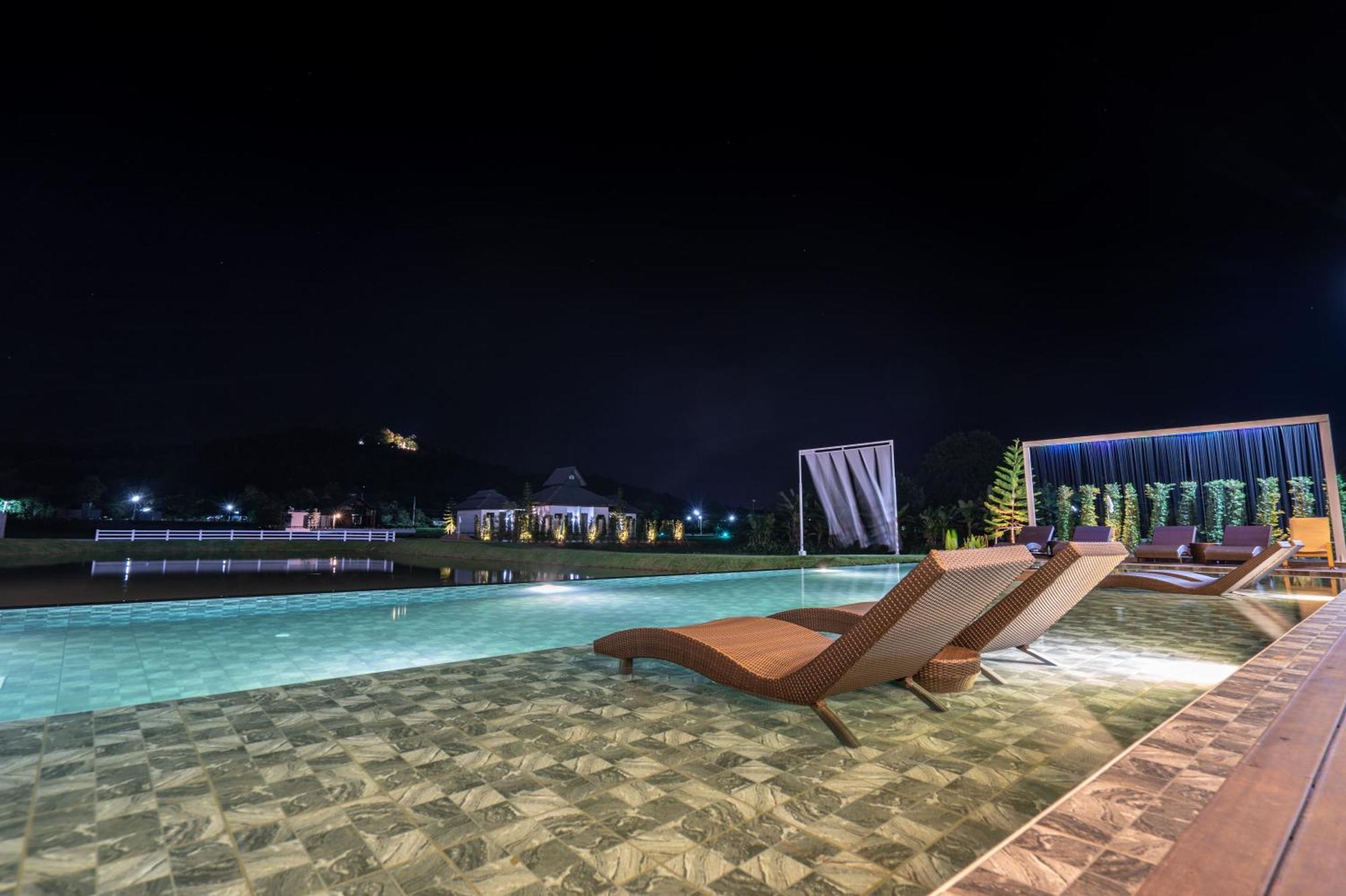 Pim Pool Villa Nan Exterior photo
